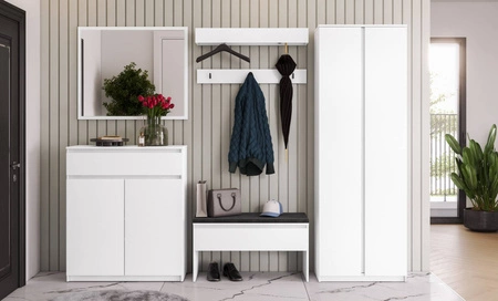 Wieszak ścienny Simply 13 cm biały minimalistyczny design funkcjonalny dodatek do przedpokoju pionowy wieszak z czarnymi dodatkami