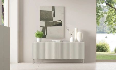 Komoda Muti 195 cm beżowa nowoczesna komoda o prostym kształcie oryginalny design efektowne ryflowanie na frontach i korpusie