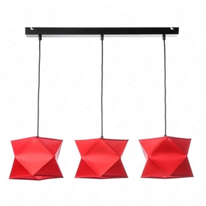 Lampa wisząca potrójna Quasar designerska lampa sufitowa do salonu z czerwonymi abażurami i czarną metalową podstawą
