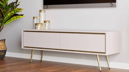 Szafka RTV Nevea 150 cm beżowa elegancka szafka w subtelnej kolorystyce oryginalna dekoracja każdego wnętrza stabilne złote nogi