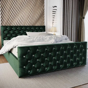 Łóżko tapicerowane Uberaba 180x200 butelkowa zieleń z pojemnikiem w nowoczesnym skandynawskim stylu z pikowanym wezgłowiem i zanóżkiem z kryształkami
