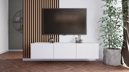 Szafka RTV Colder 150 cm biała z możliwością podwieszenia stylowy ryflowany front elegancka forma mebla w nowoczesnym stylu